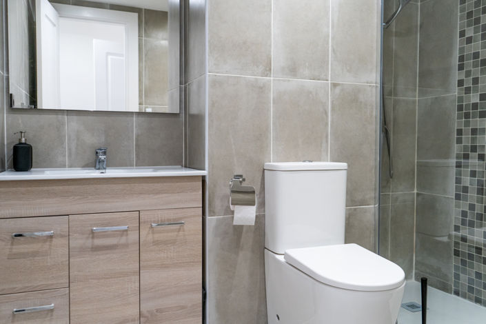 Image No.20-2 Bed Apartment for sale