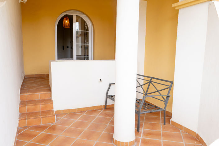 Image No.30-2 Bed Apartment for sale
