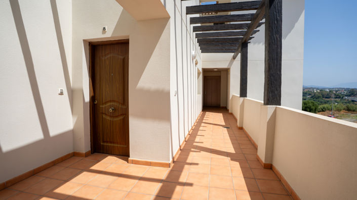 Image No.14-3 Bed Property for sale