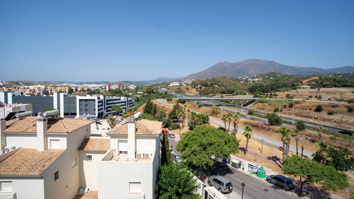 Image No.16-3 Bed Property for sale