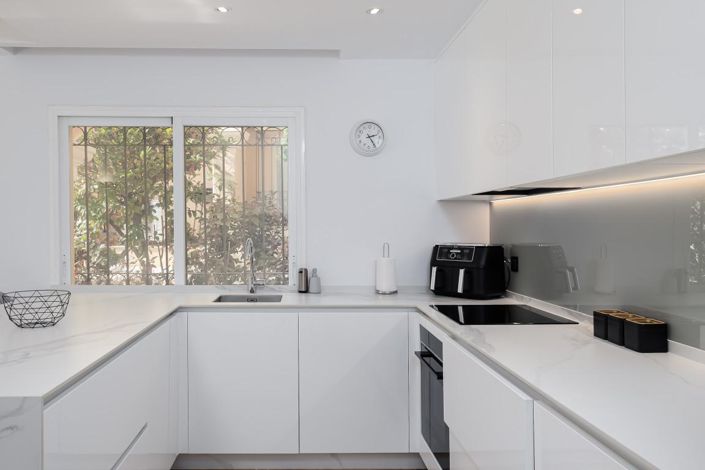 Image No.26-3 Bed Apartment for sale