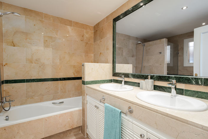 Image No.5-3 Bed Apartment for sale