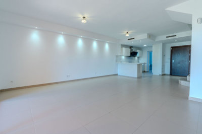 b98le8d7m9k3degpefzhs0lif8u4xzvzv0gubtfankfvm