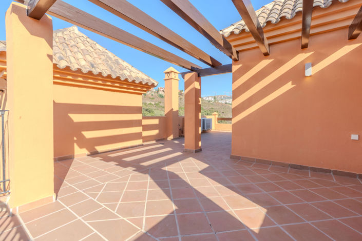 Image No.35-3 Bed Townhouse for sale