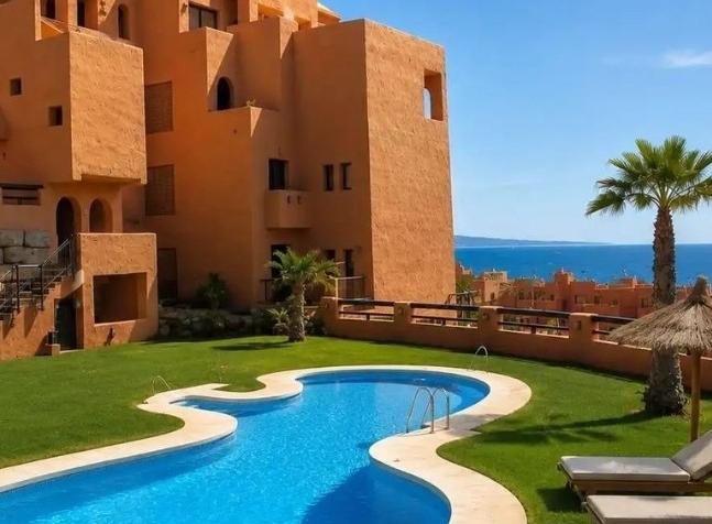 Image No.24-2 Bed Apartment for sale