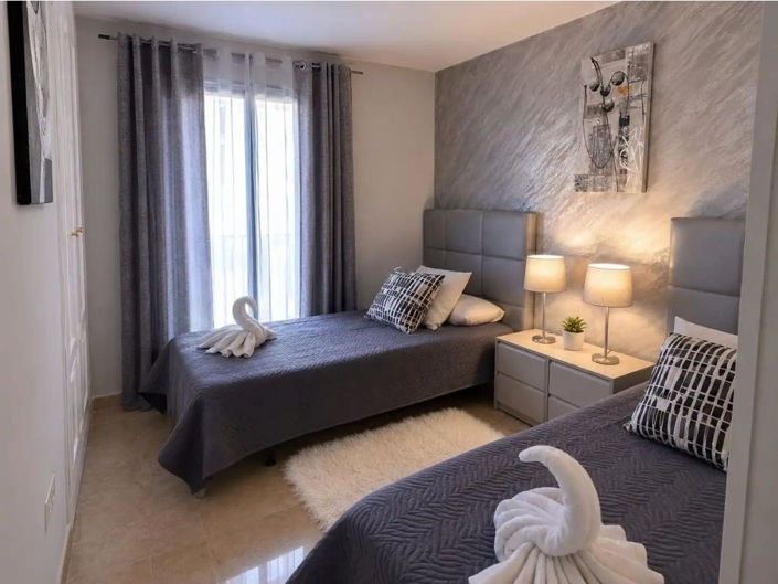 Image No.9-2 Bed Apartment for sale