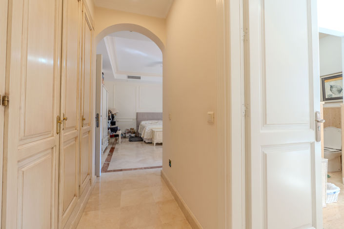 Image No.23-5 Bed Villa for sale