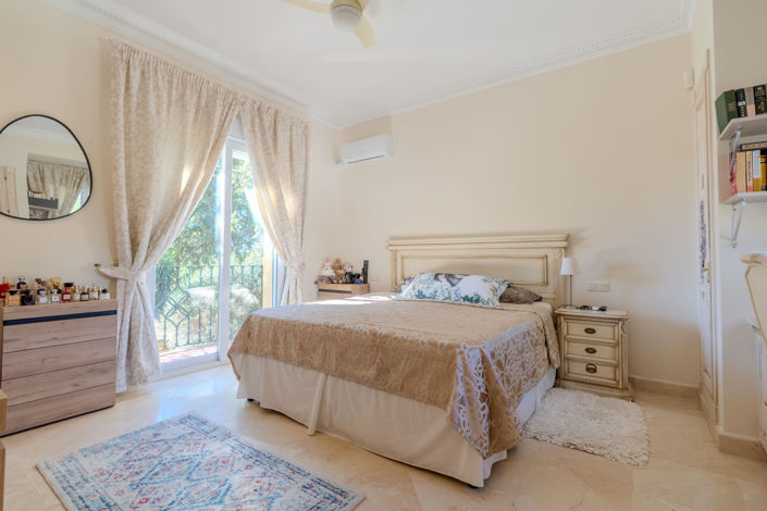 Image No.31-5 Bed Villa for sale