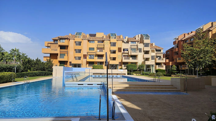 Image No.8-2 Bed Apartment for sale