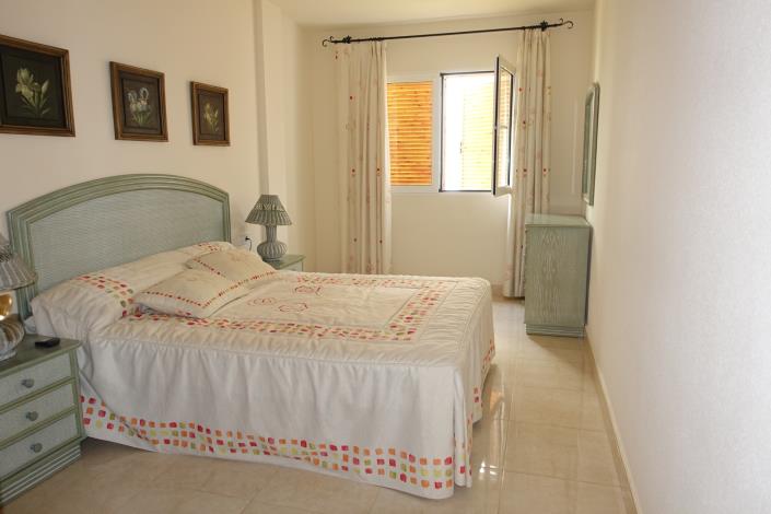 Image No.10-3 Bed Apartment for sale