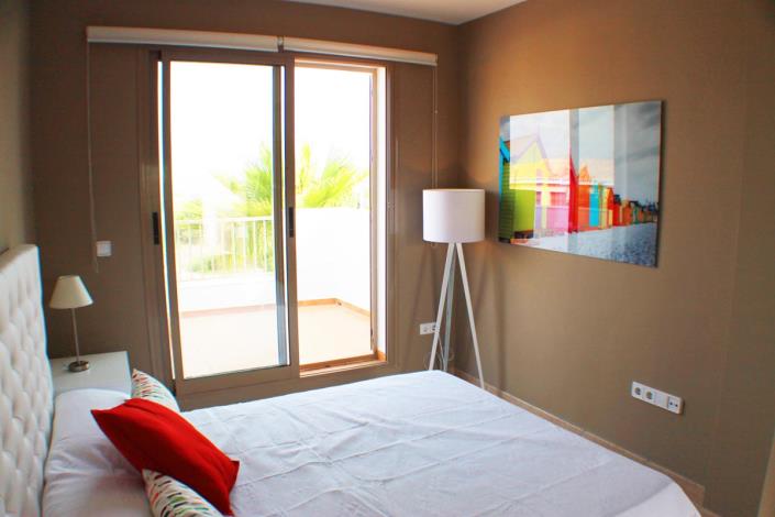 Image No.34-3 Bed Villa / Detached for sale