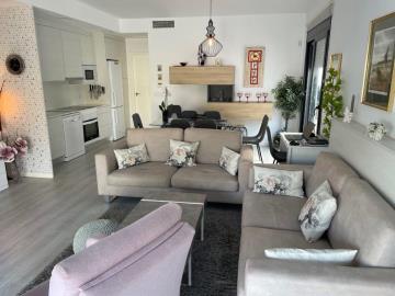 Very-nice-house-where-you-can-move-right-in