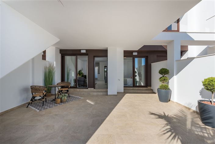 Image No.1-3 Bed Apartment for sale