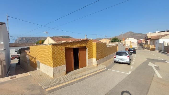 Image No.29-5 Bed Townhouse for sale