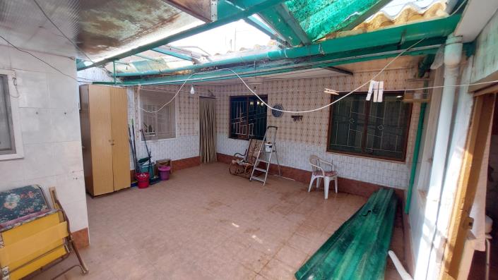 Image No.34-5 Bed Townhouse for sale