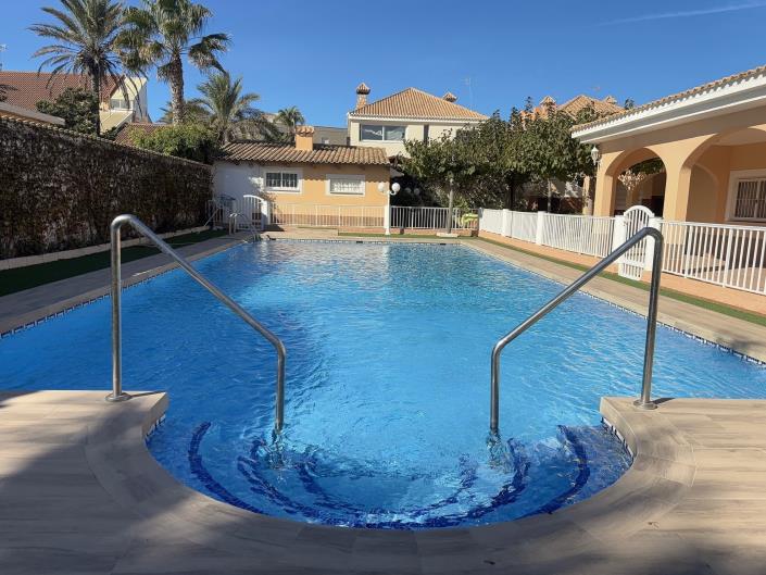 Image No.24-8 Bed Villa for sale