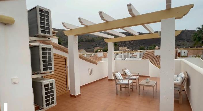 Image No.8-2 Bed Apartment for sale