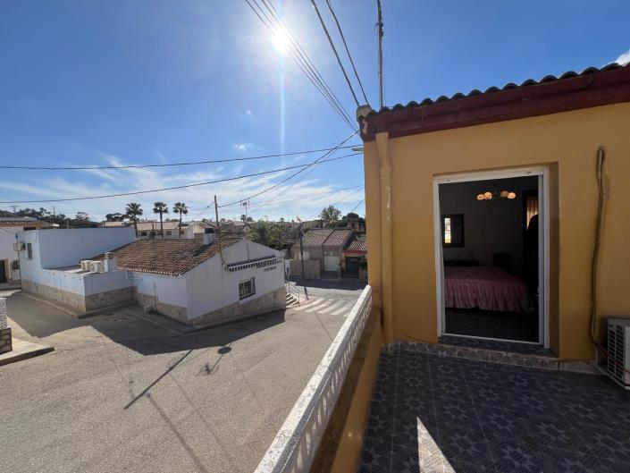 Image No.6-4 Bed Duplex for sale