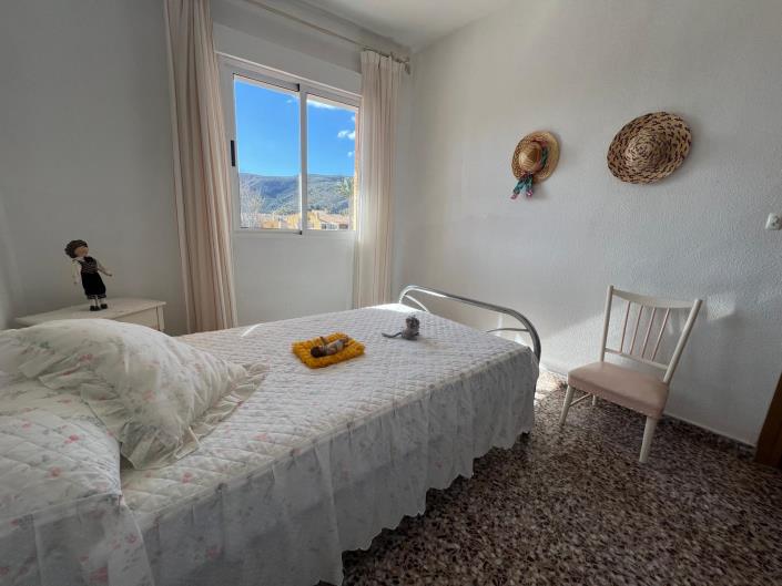 Image No.12-4 Bed Duplex for sale