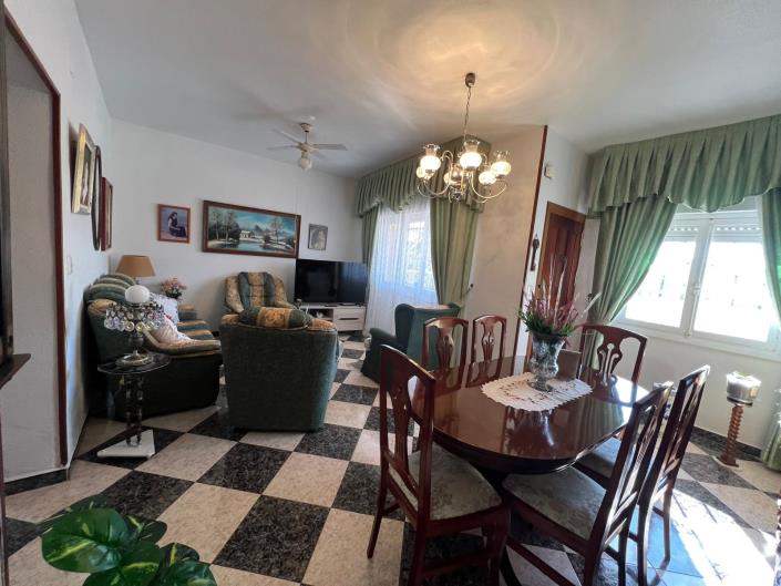 Image No.15-4 Bed Duplex for sale