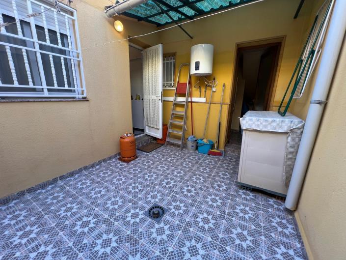 Image No.25-4 Bed Duplex for sale