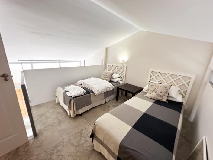 Image No.14-2 Bed Apartment for sale