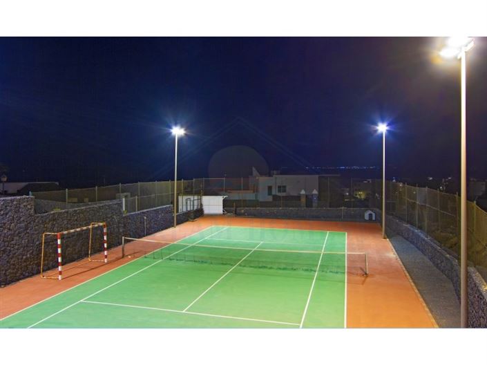 Image No.9-7 Bed House for sale