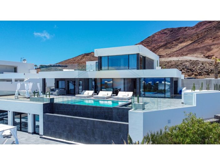 Image No.6-7 Bed Villa for sale