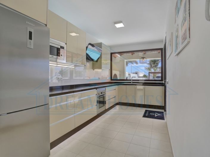 Image No.22-3 Bed Villa for sale