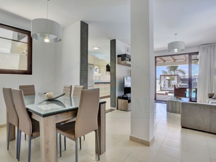 Image No.25-3 Bed Villa for sale