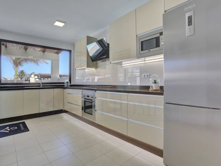 Image No.24-4 Bed Villa for sale