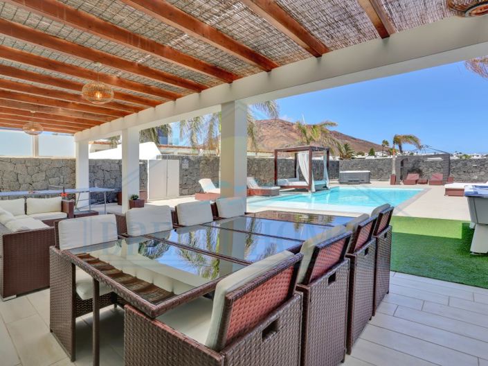 Image No.27-4 Bed Villa for sale