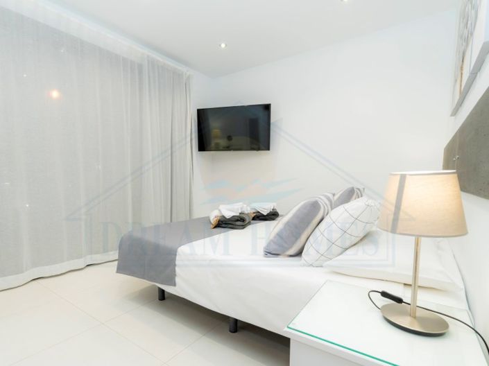 Image No.29-4 Bed Villa for sale