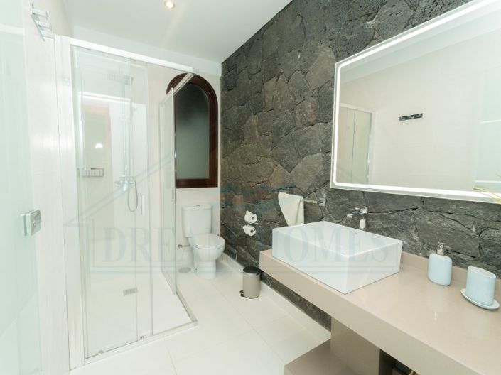 Image No.30-4 Bed Villa for sale