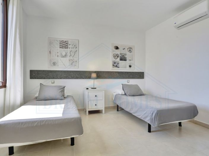 Image No.45-4 Bed Villa for sale