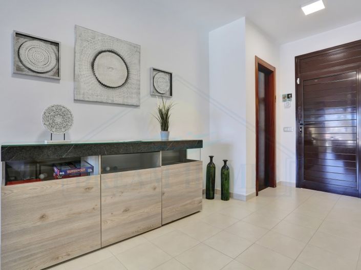 Image No.47-4 Bed Villa for sale