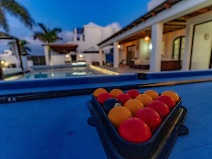 Image No.58-4 Bed Villa for sale