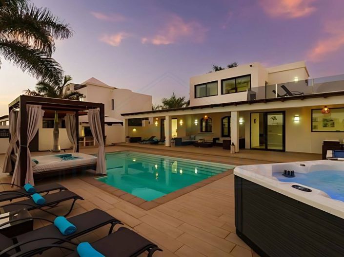 Image No.8-4 Bed Villa for sale