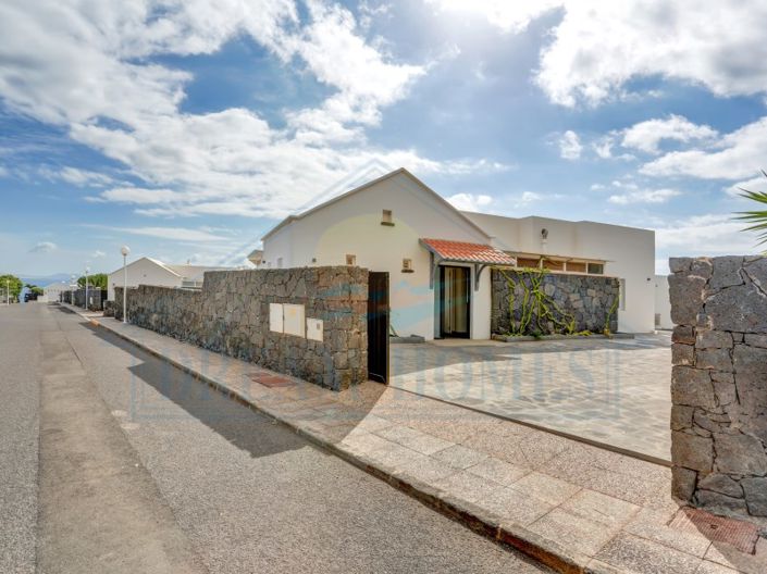 Image No.5-Villa de 5 chambres à vendre à Yaiza