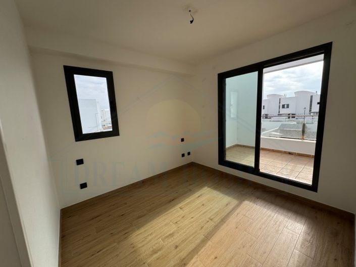 Image No.30-2 Bed Apartment for sale