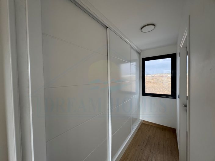 Image No.31-2 Bed Apartment for sale