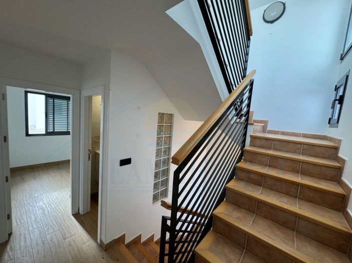 Image No.40-2 Bed Apartment for sale