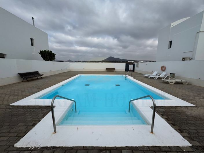 Image No.48-2 Bed Apartment for sale