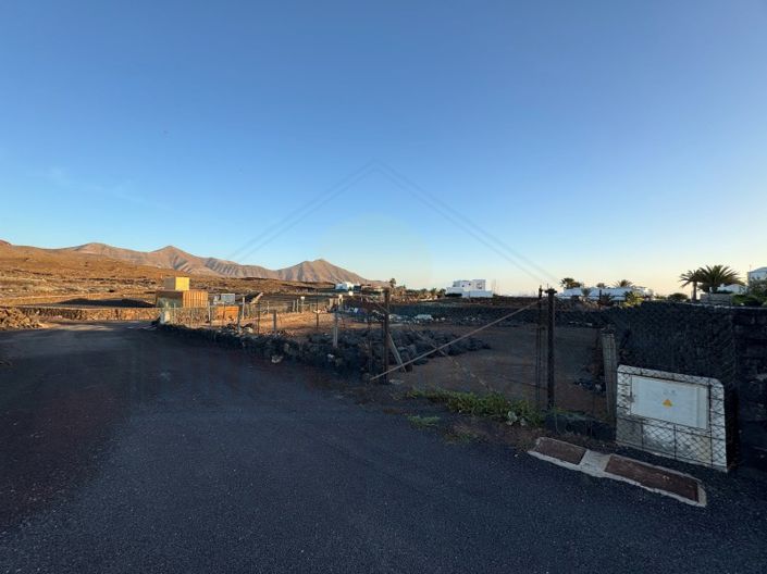 Image No.8-Farmhouse for sale