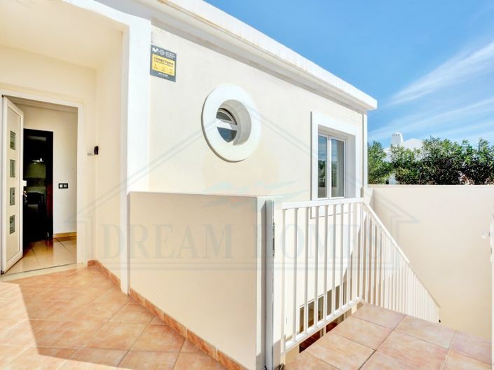 Image No.27-4 Bed Villa for sale