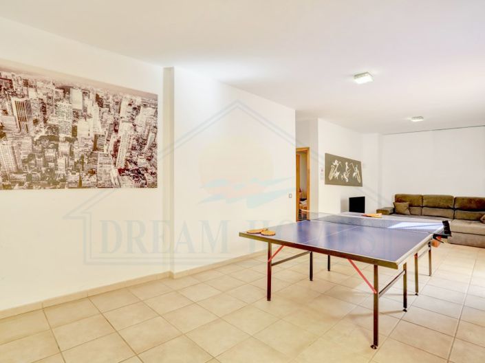 Image No.29-4 Bed Villa for sale