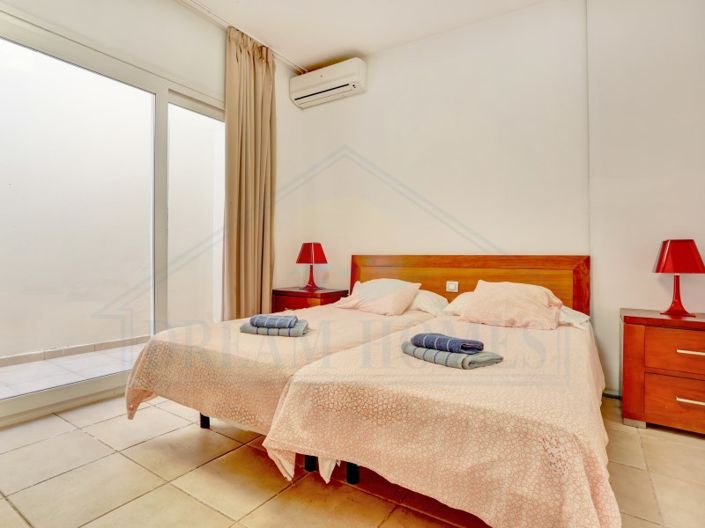 Image No.32-4 Bed Villa for sale