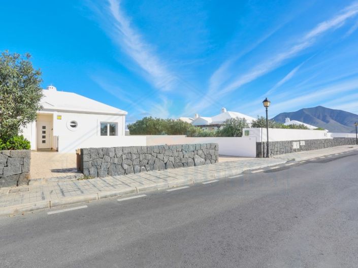 Image No.40-4 Bed Villa for sale