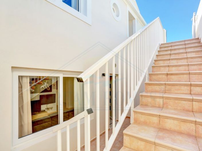 Image No.28-4 Bed Villa for sale