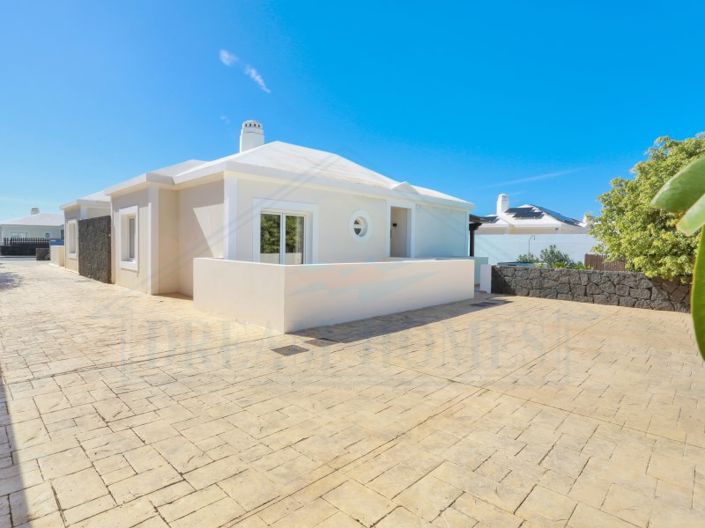 Image No.4-4 Bed Villa for sale